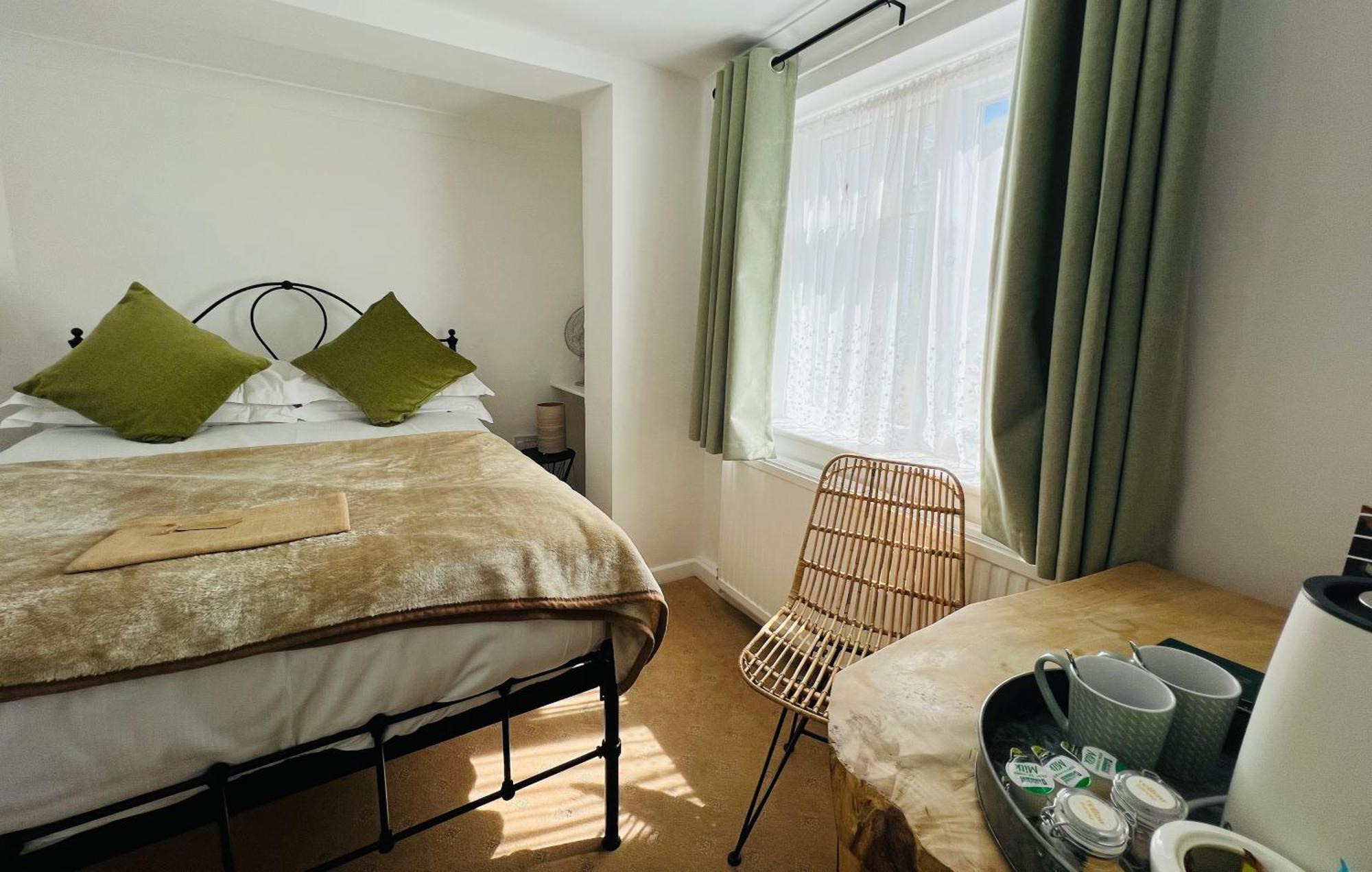 Cottage Lodge Hotel Брокенхърст Екстериор снимка